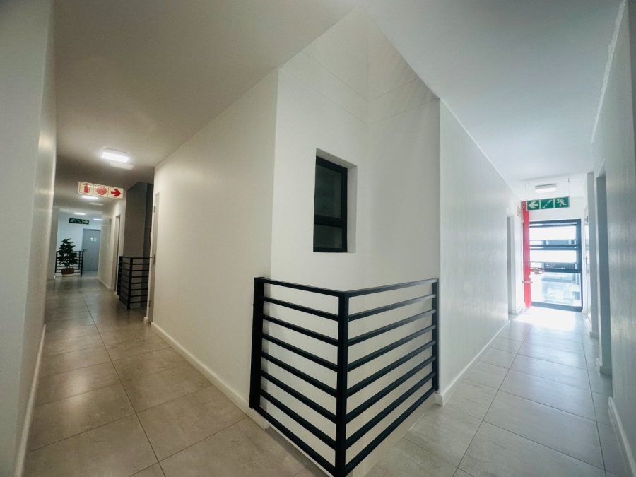  Bedroom Property for Sale in Table View Western Cape